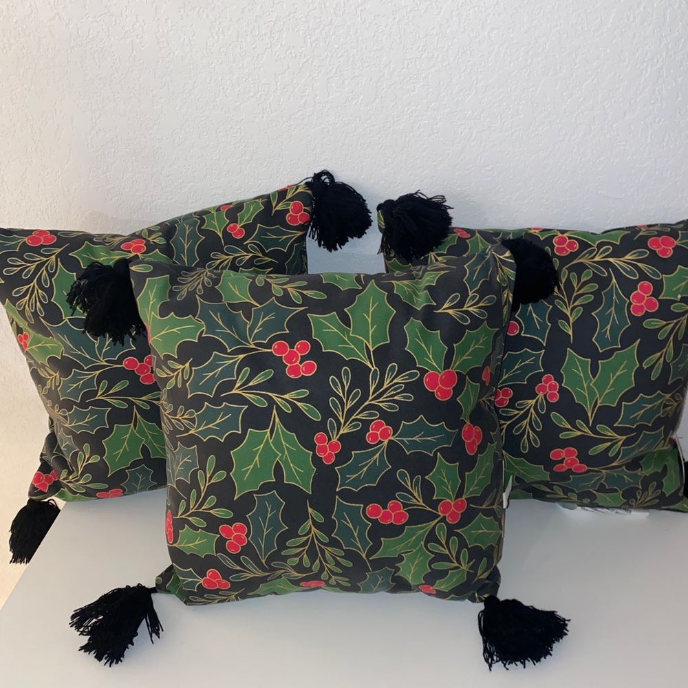 New! Target Christmas Bullseye throw pillows